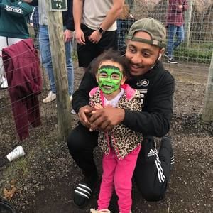 Meet your Posher, Philip